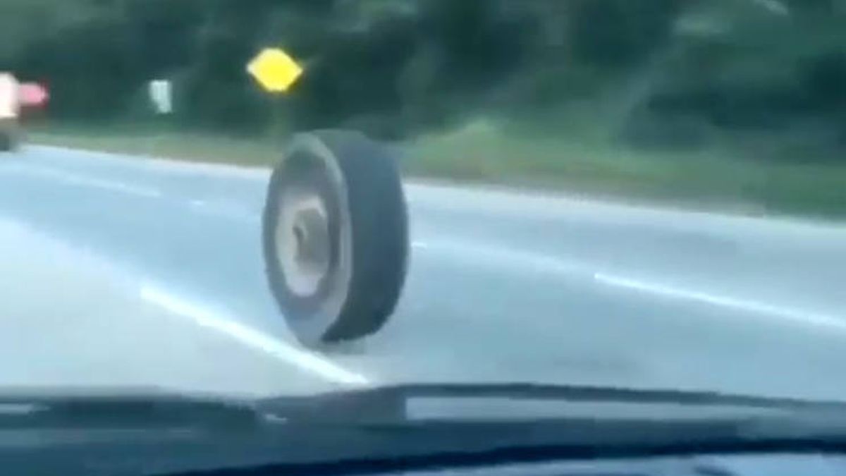 Una rueda asesina estuvo a punto de provocar una tragedia en la autopista