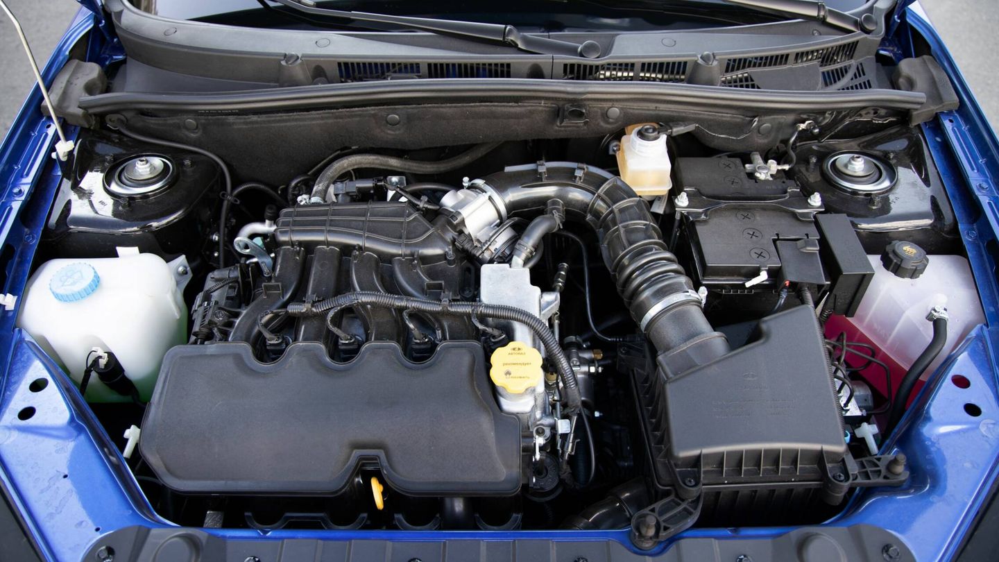 La gama Granta emplea desde su lanzamiento un motor 1.6 de gasolina, de vetusta tecnología.