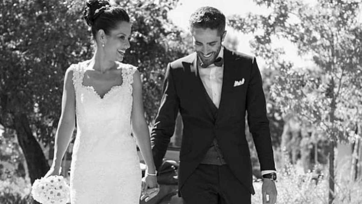 Así fue la boda de Roberto Leal y Sara Rubio hace más de 8 años: del vestido de novia a un pasodoble muy especial y tres fiestas