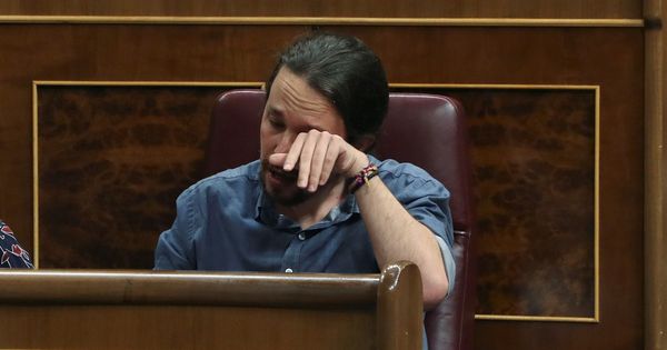Foto: El líder de Podemos, Pablo Iglesias, durante la sesión de control al Gobierno, hoy en el Congreso de los Diputados. (EFE)