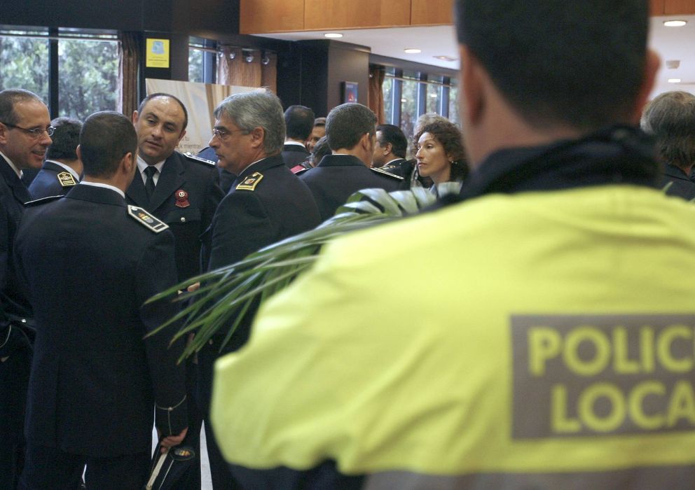 Foto: Imagen de archivo de varios jefes de Policía Local de toda España. (Efe)