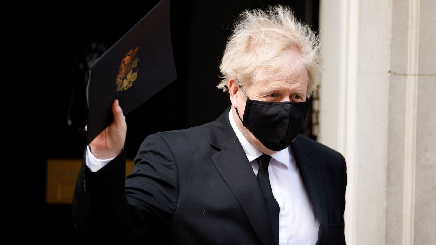 El 'premier' británico, Boris Johnson, tras su corte de pelo. (Reuters)