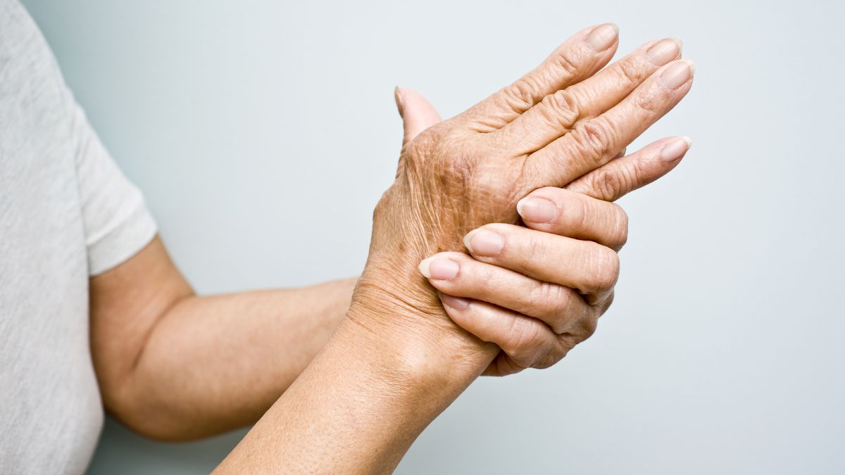 El nuevo tratamiento que combate de raíz la artrosis y la detiene por completo 