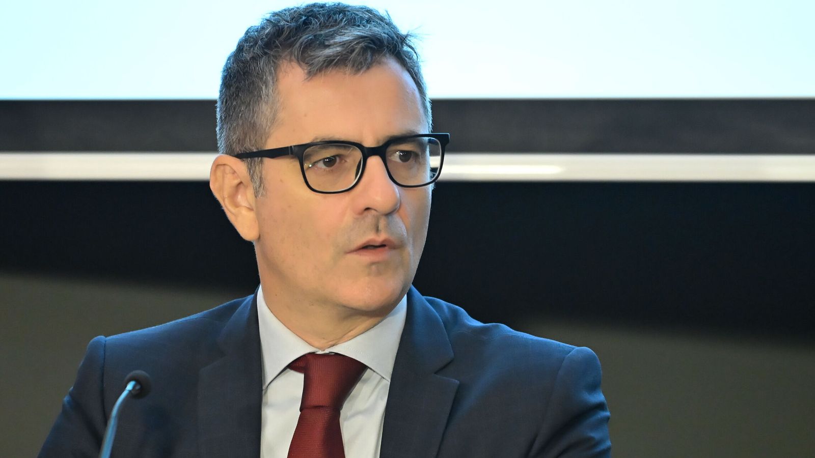 Ley de nietos: el TS da 5 días a Bolaños y Albares para enviar los datos bajo riesgo de multa y acciones penales