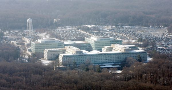 Foto: Vista aérea de la sede de la CIA en Langley, Virginia, en 2008. (Reuters)