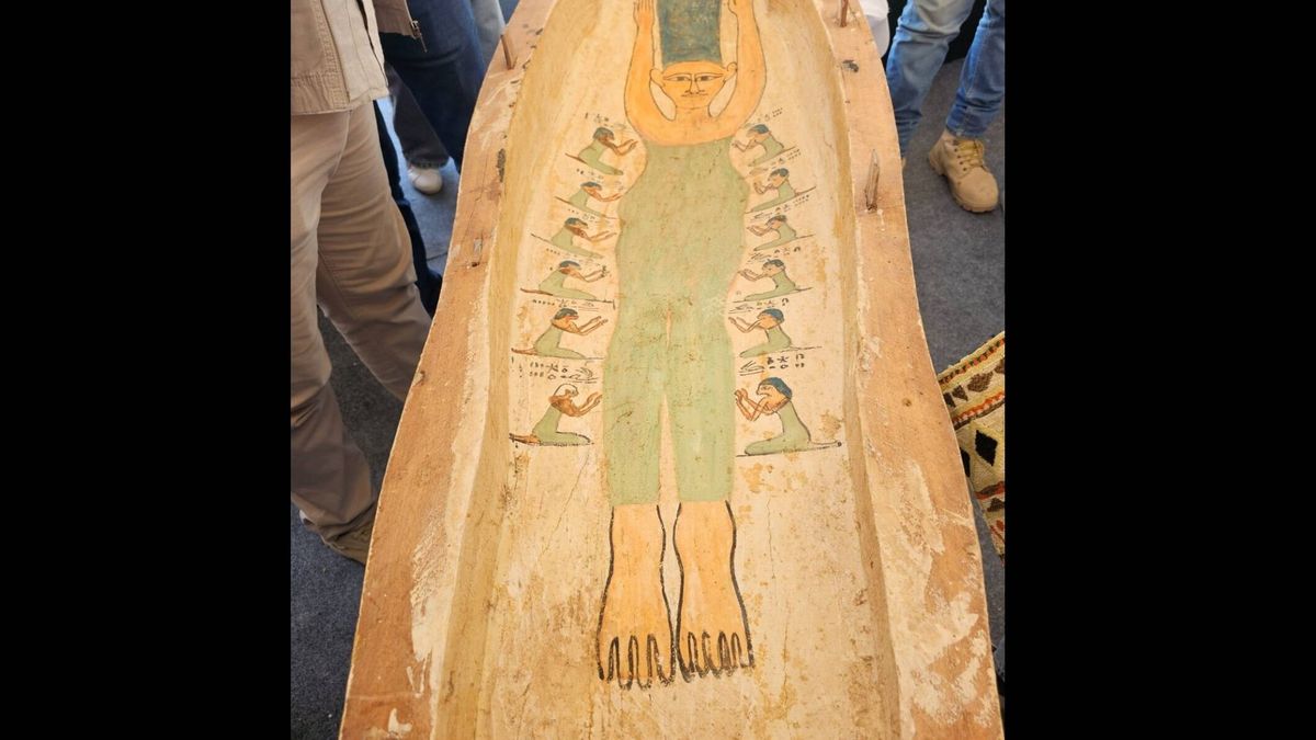 Encontraron un sarcófago egipcio de hace 3.500 años. Pero no esperaban que tuviera grabada a... Marge Simpson