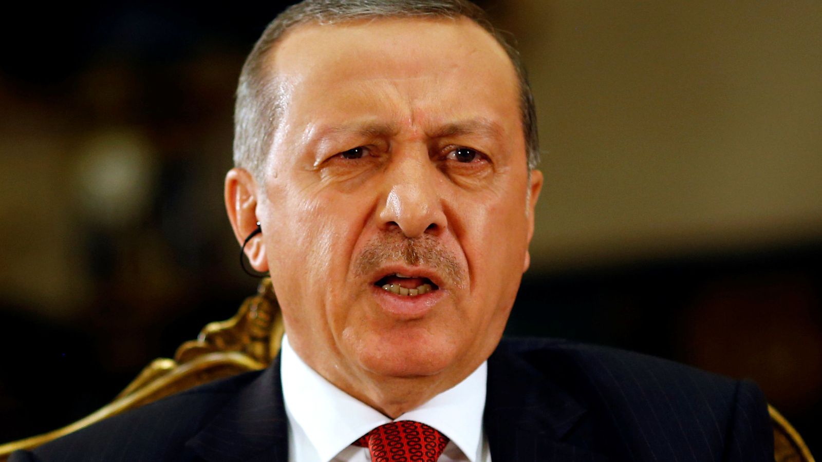 Foto: El presidente turco Tayyip Erdogan en el palacio presidencial. (Reuters)
