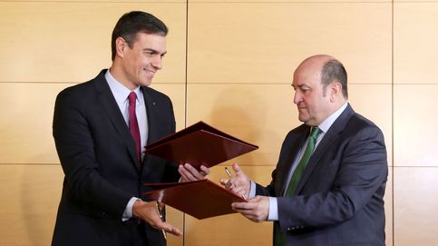 PSOE y PNV acuerdan impulsar cambios legales en Cataluña y en el País Vasco