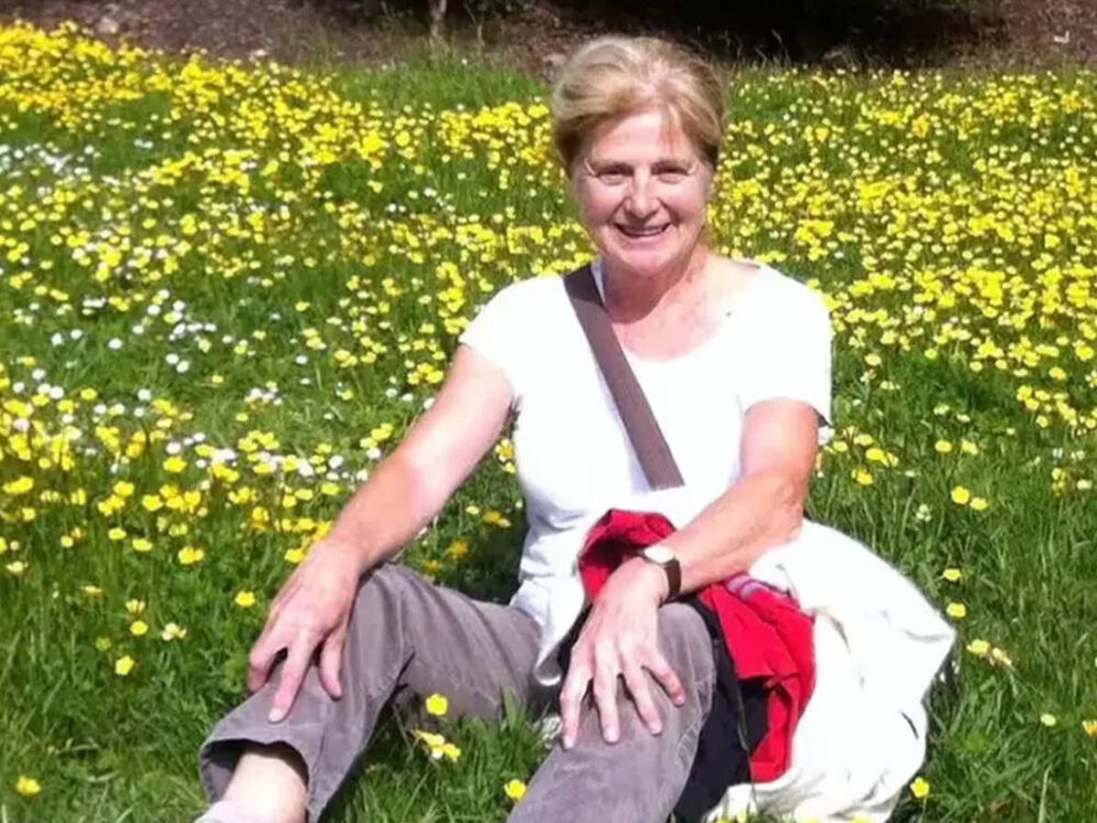 Foto: Muere una mujer tras someterse a una 'terapia alternativa' de "bofetadas" (Wiltshire Police)