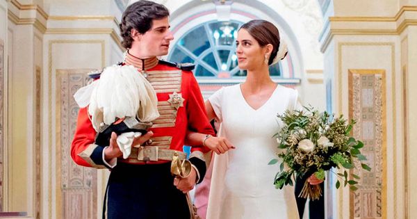 Foto: El duque de Huéscar y Sofía Palazuelo, el día de su boda. (EFE)