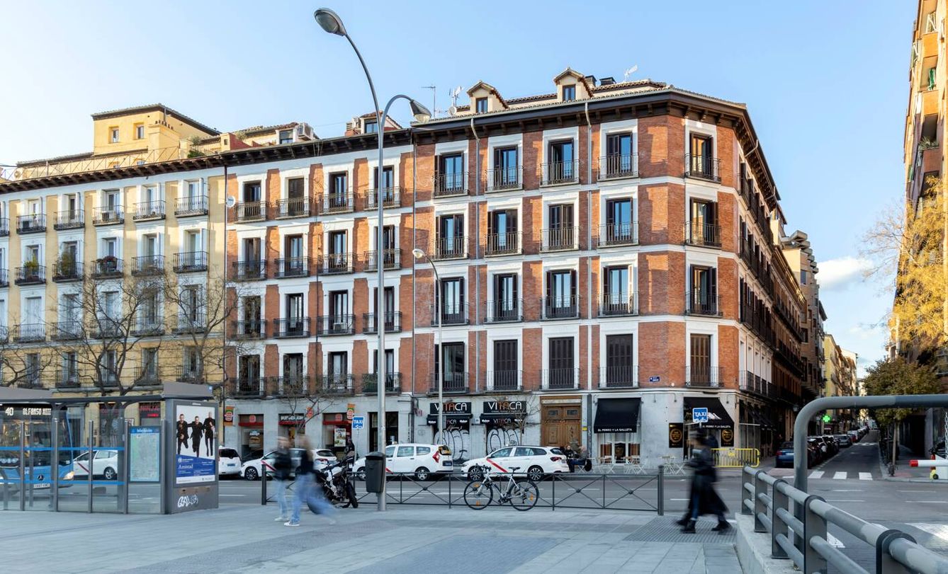 El edificio ubicado en la calle Barceló. (Cedida)