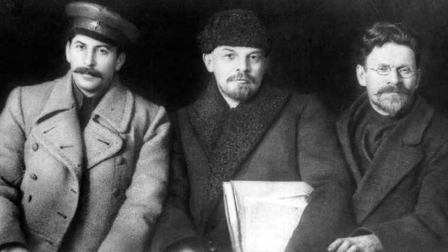 Stalin, Lenin y Trotski.