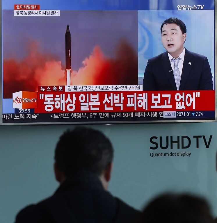 Foto: Los misiles lanzados por Corea del Norte eran un ensayo contra bases de EEUU. (EFE)