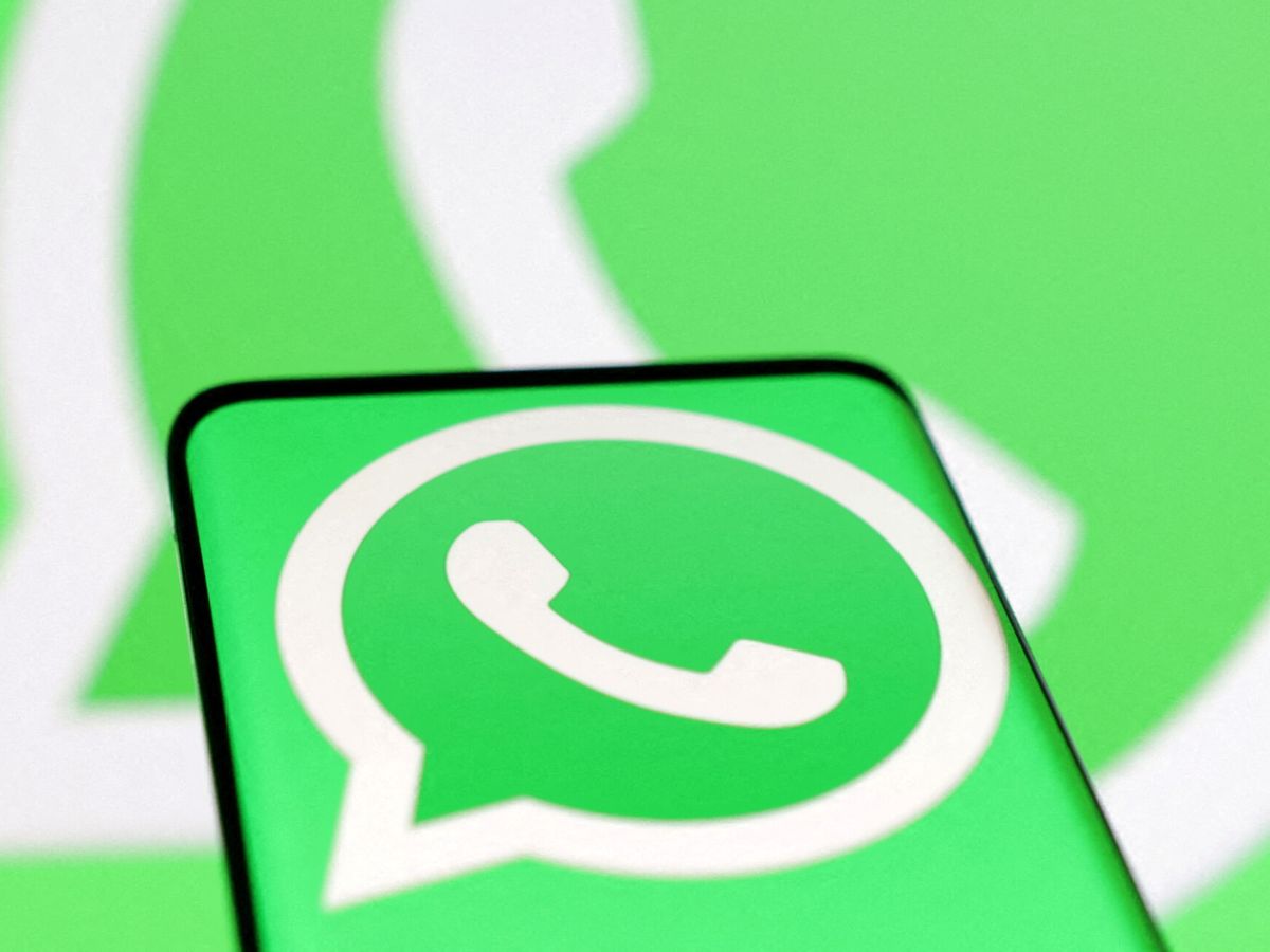 Foto: WhatsApp tiene muchas más utilidades de las que parece (Reuters/Dado Ruvic)
