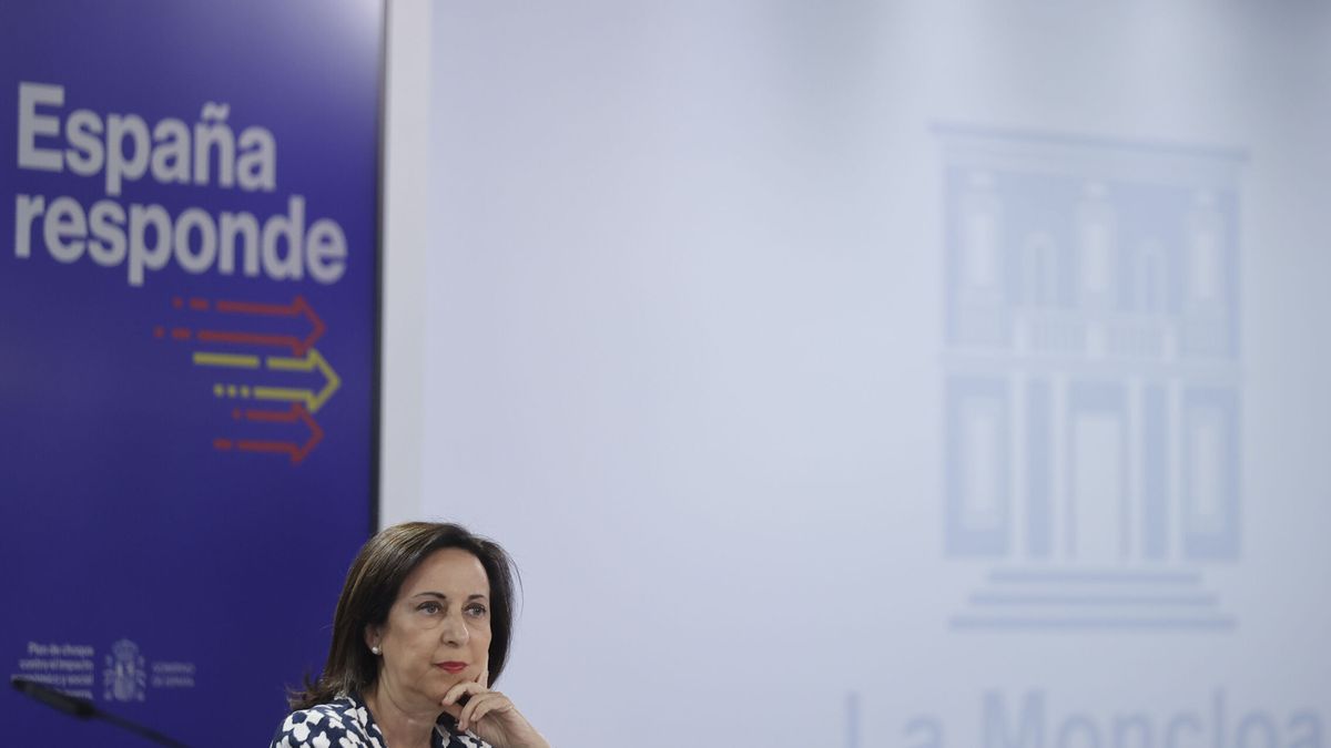 Moncloa se quejó a Robles de la "falta de sensibilidad política" de la directora del CNI