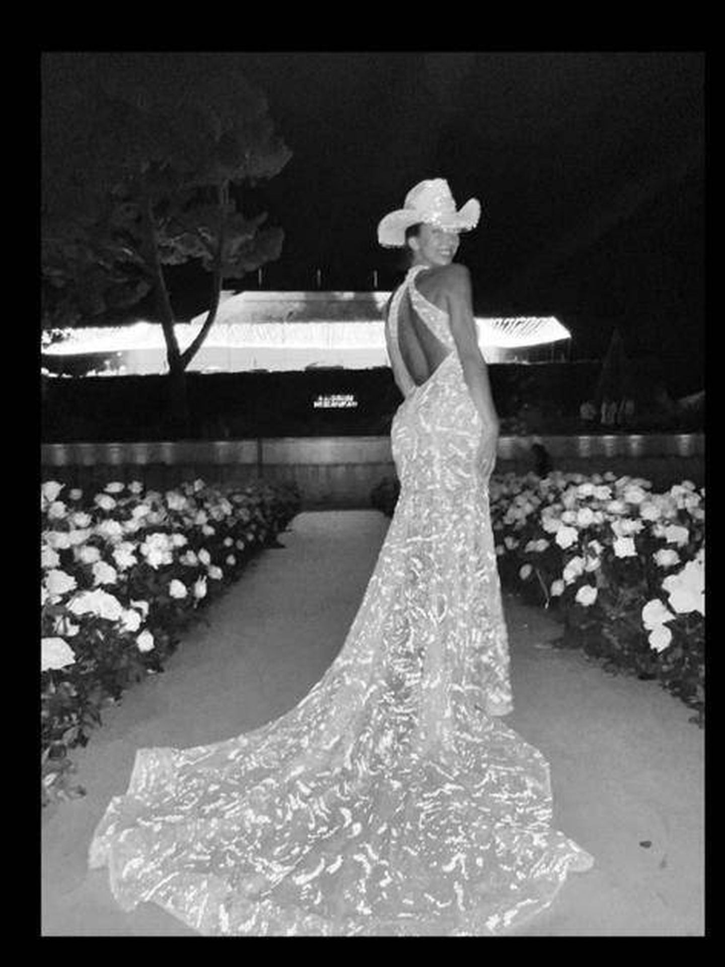El segundo vestido de novia de Paddy Noarbe. (Instagram)