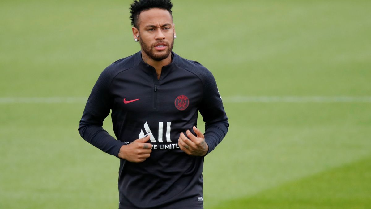 La tensión y la calma con Neymar del Barcelona y el Real Madrid