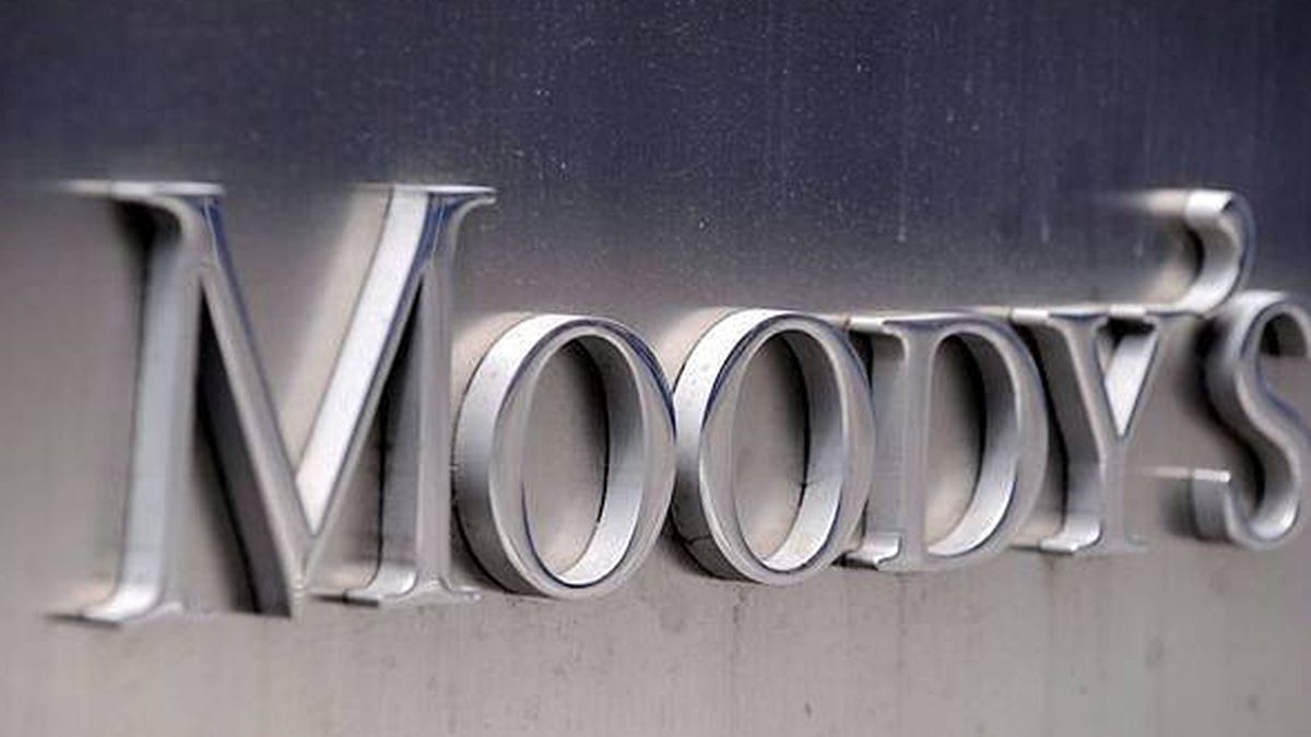 Moody's rebaja a negativa la perspectiva del rating de Bankinter y Kutxabank