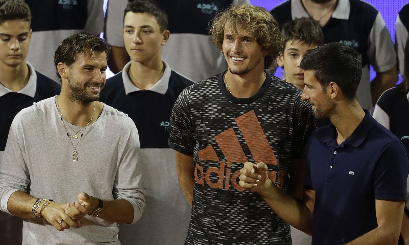 Dimitrov, Zverez y Djokovic bromean en el Adria Tour. (Reuters)