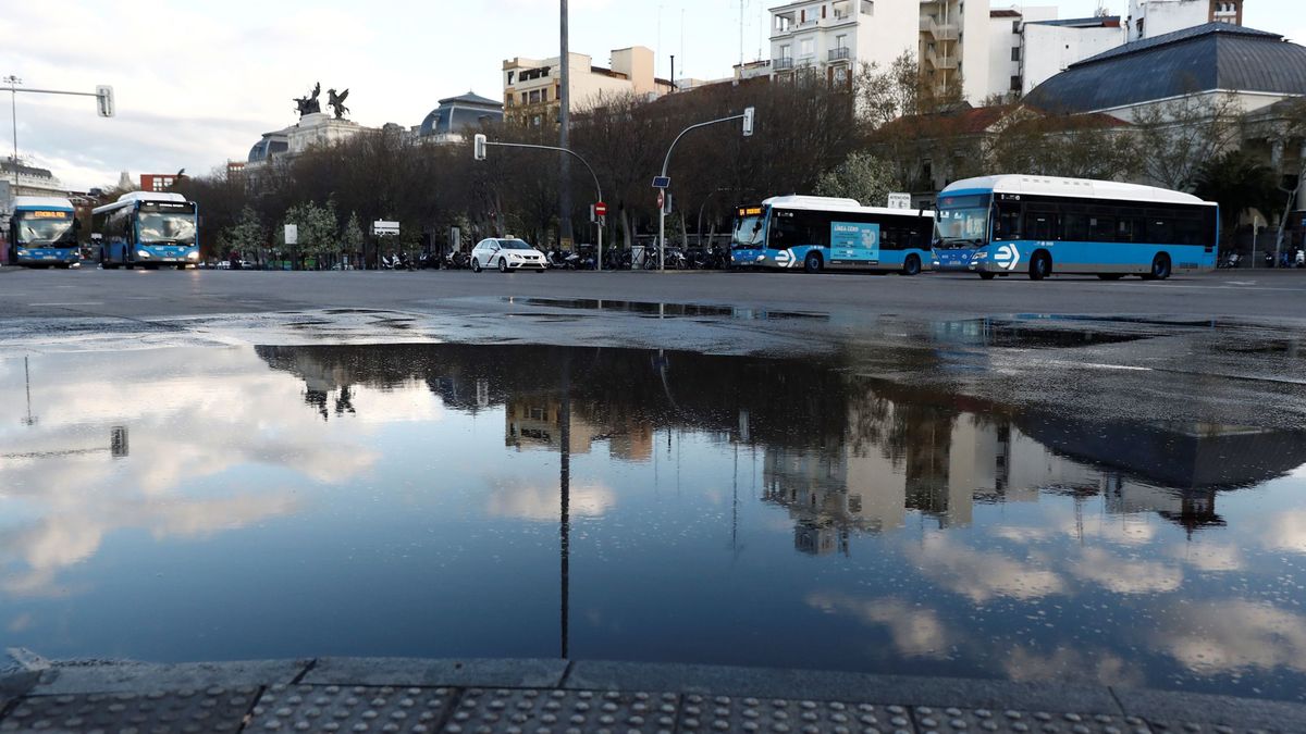 Sanitarios y voluntarios de Ifema podrán viajar gratis en una nueva línea de autobús en Madrid