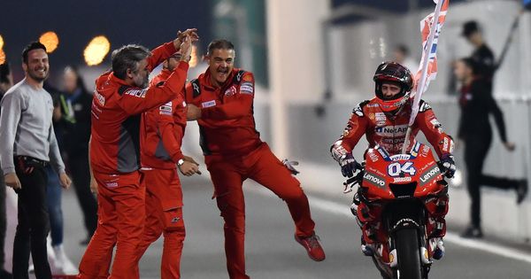 Foto: Doviziosos celebra su victoria en el GP de Qatar. (EFE