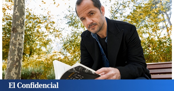 Ángel Martín en una rueda de prensa de su libro 'Por si las voces vuelven'  - El humorista Ángel Martín en imágenes - Foto en Bekia Actualidad