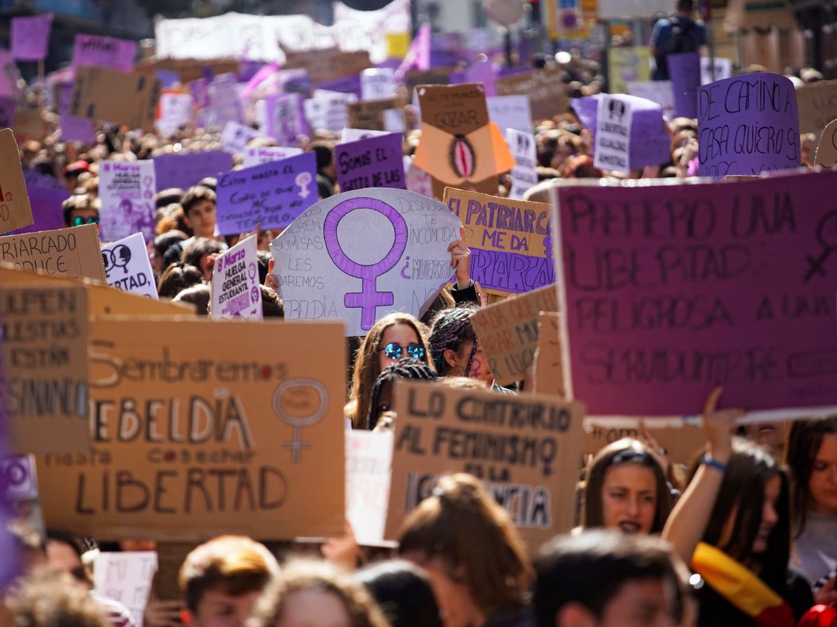 Foto: Manifestación por el Día de la Mujer en Madrid. (Reuters/Juan Medina)