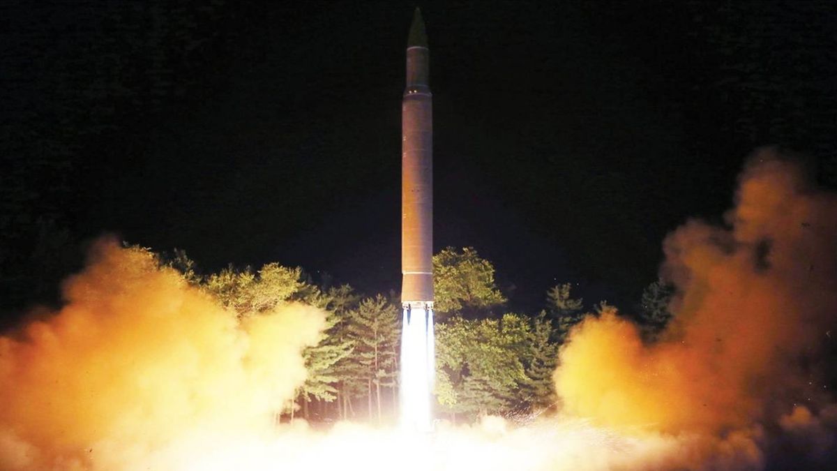 La pieza que les falta a los misiles de Corea del Norte para golpear EEUU (o España)