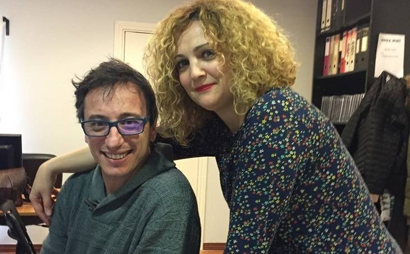Adolfo Moreno junto a la actriz de doblaje Mar Bordallo. (ADOMA)