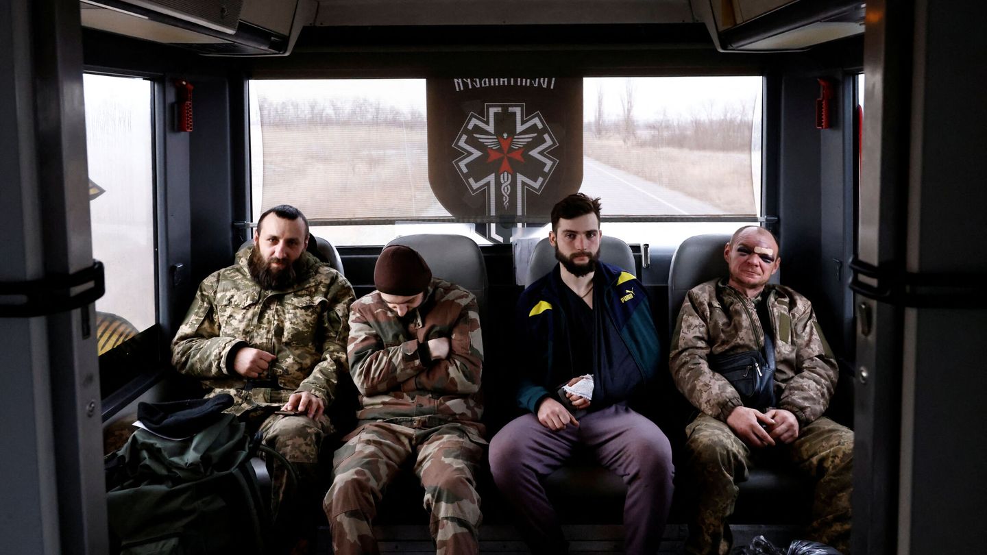 Wounded Ukrainian soldiers are evacuated in a converted bus, operated by Ukrainian volunteer medics, from the eastern frontline near Bakhmut to hospitals in the Dnipropetrovsk region, in Ukraine March 15, 2023. REUTERS Violeta Santos Moura