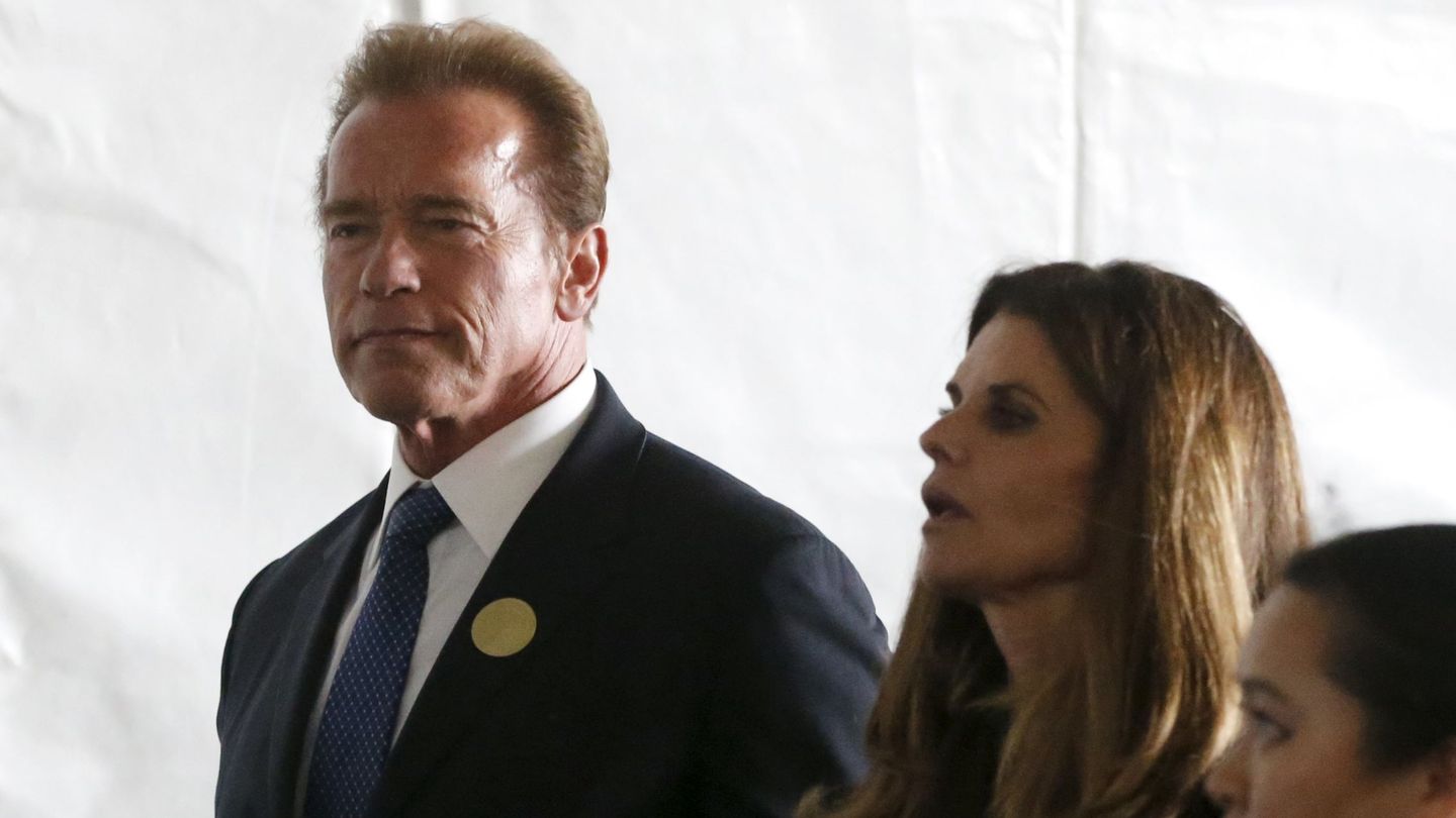 Arnold Schwarzenegger y Maria Shriver, en el funeral de Nancy Reagan en 2016. (Reuters/Nicholson)