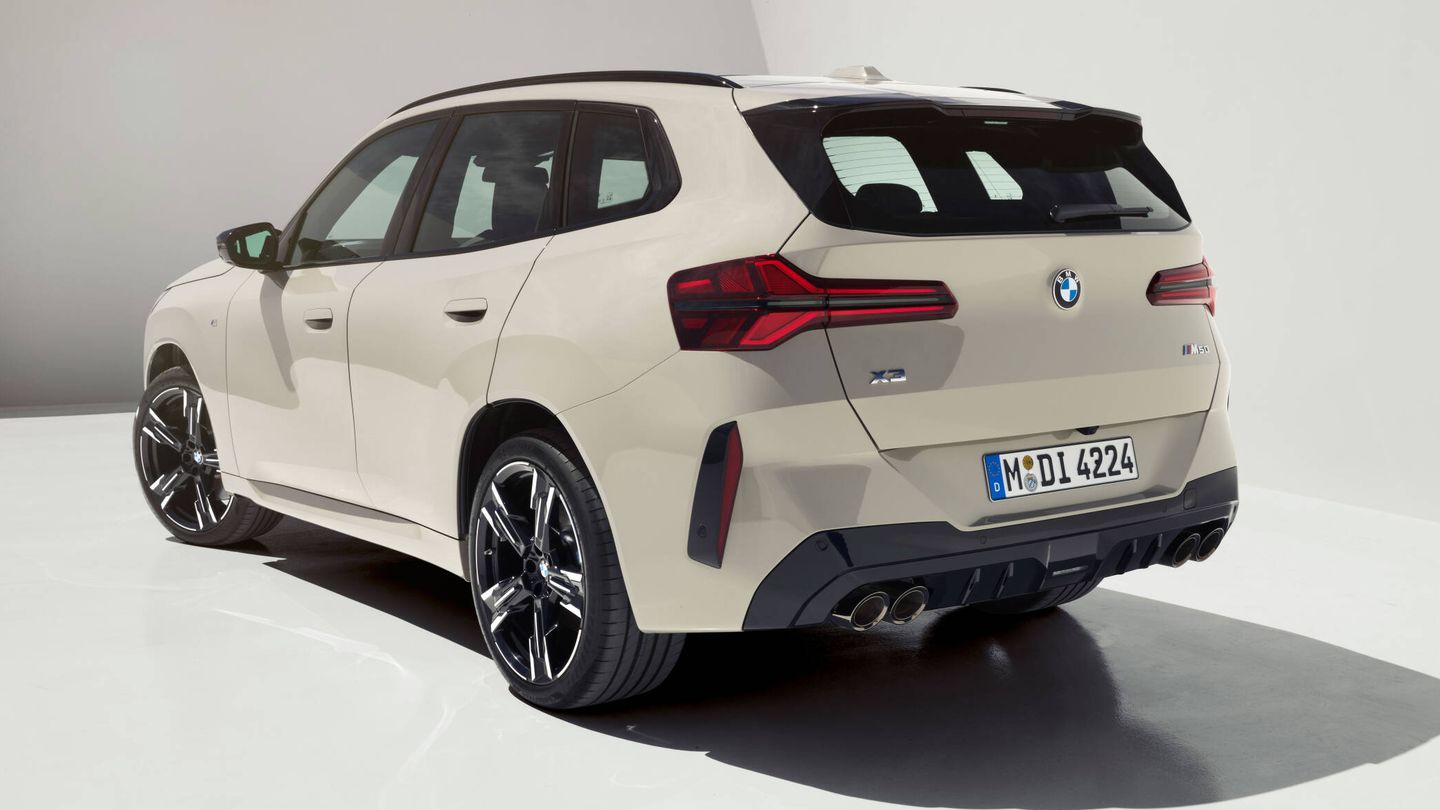 En la gama hay una pintura sólida, ocho metalizadas y distintas opciones de BMW Individual.