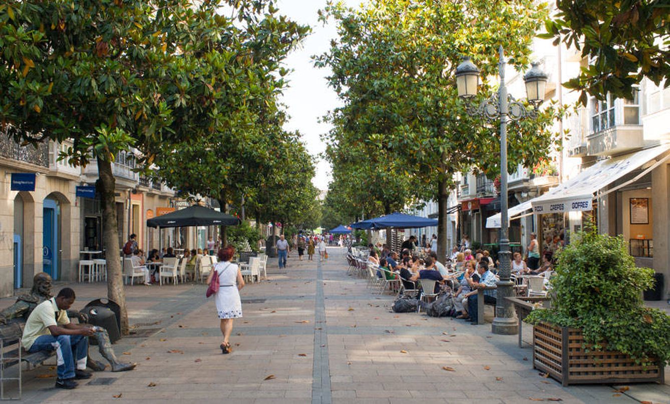 Calle peatonalizada de Eduardo Dato en Vitoria. (Wikipedia)
