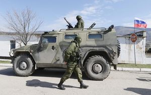 La situación en Crimea arrastra al Ibex por debajo de los 9.900 puntos