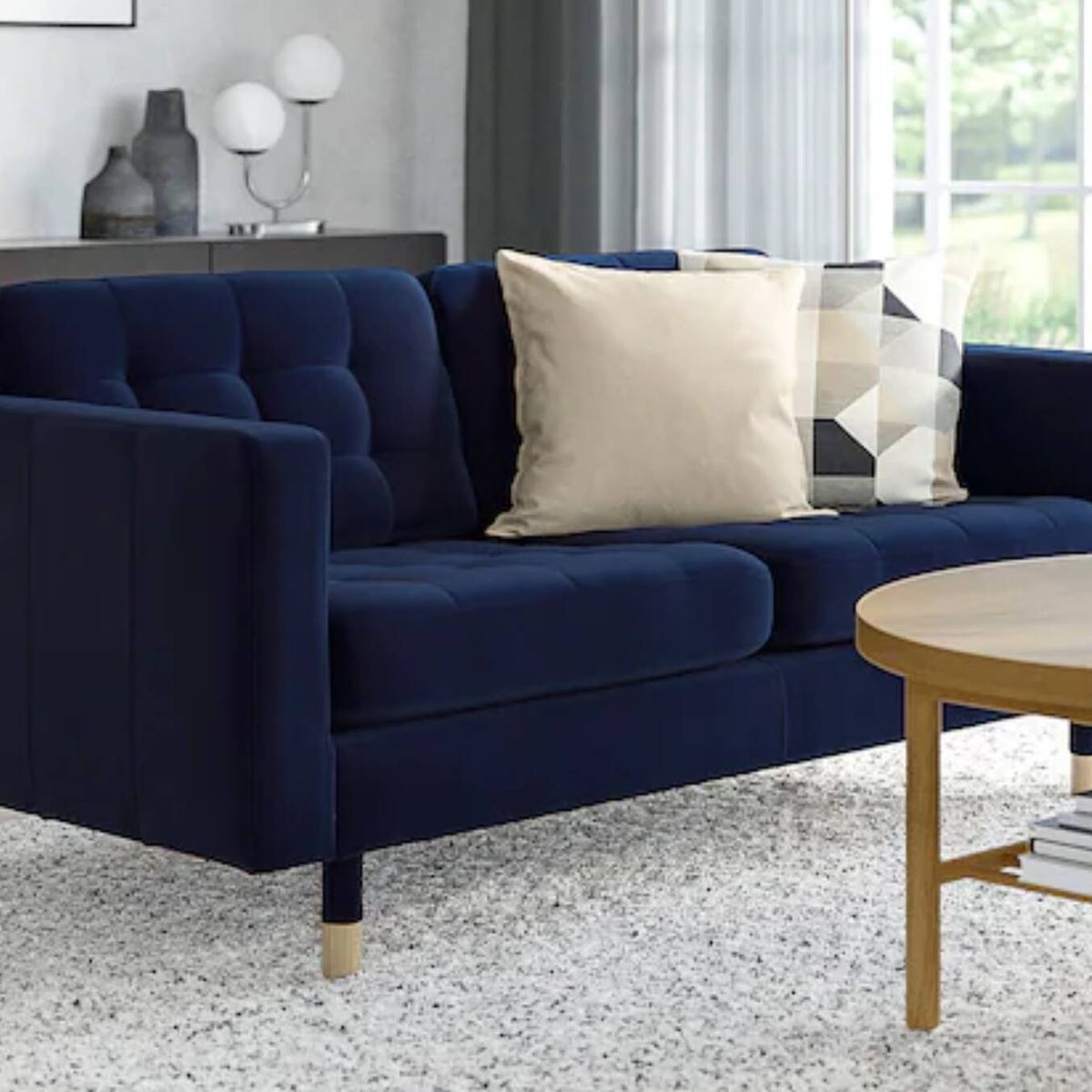 Elegante y estiloso: el nuevo sofá de Ikea cambiará tu salón y tu casa
