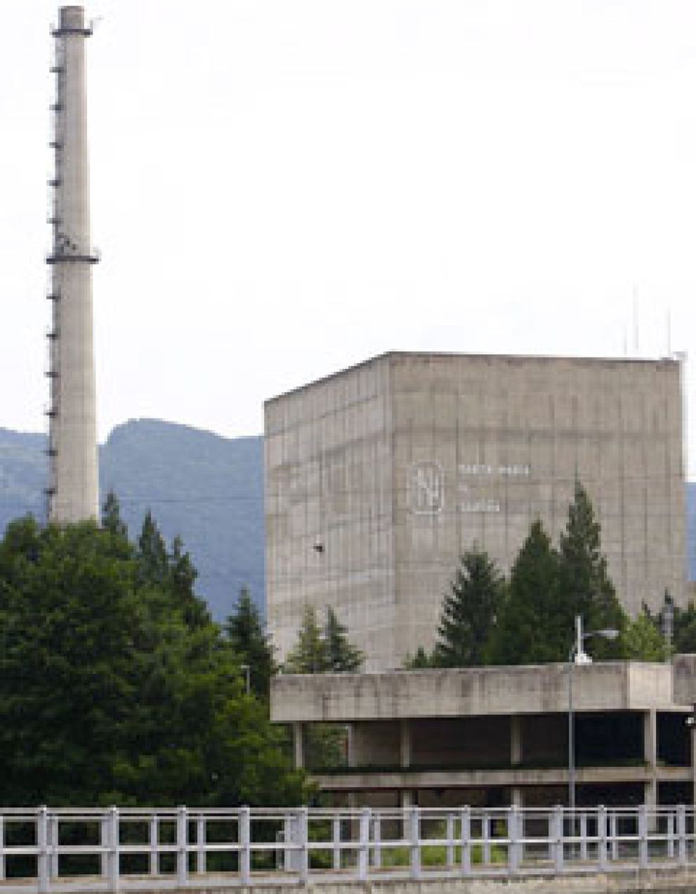 Foto: El Gobierno negociará un plan industrial para afrontar el cierre de Garoña en 2013