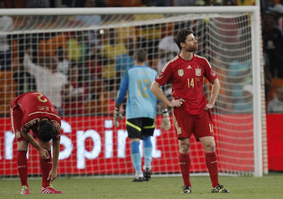 Foto: Valdés se retiró del terreno de juego por una lesión (Efe). 