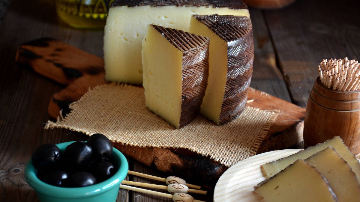 El dilema de la corteza del queso: ¿qué pasa si siempre nos la comemos?