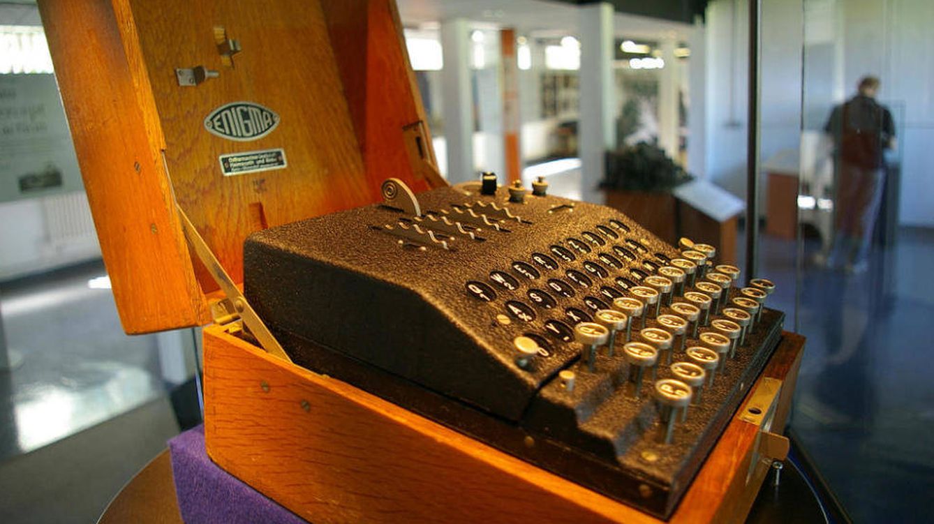 La máquina Enigma, uno de los sistemas de cifrado más conocidos de la Segunda Guerra Mundial