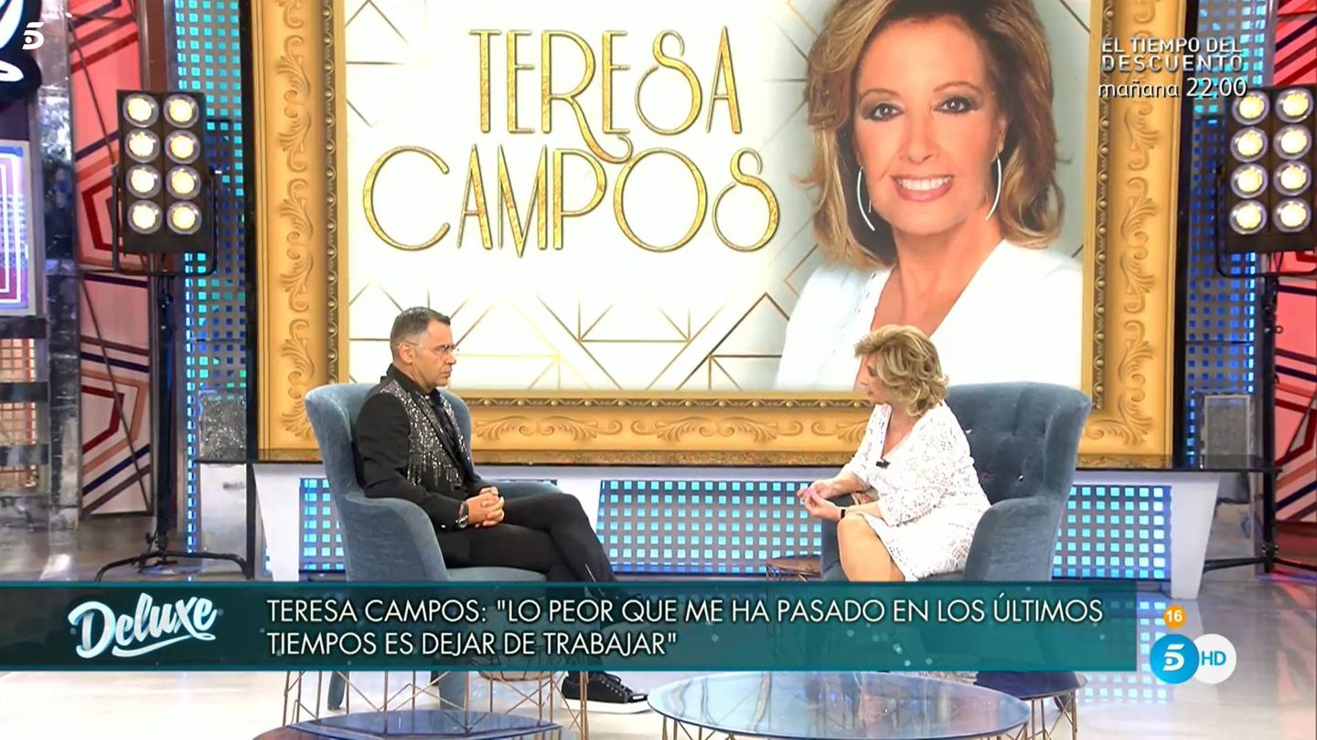 Jorge Javier Vázquez y María Teresa Campos, en 'Sábado Deluxe'. (Telecinco)