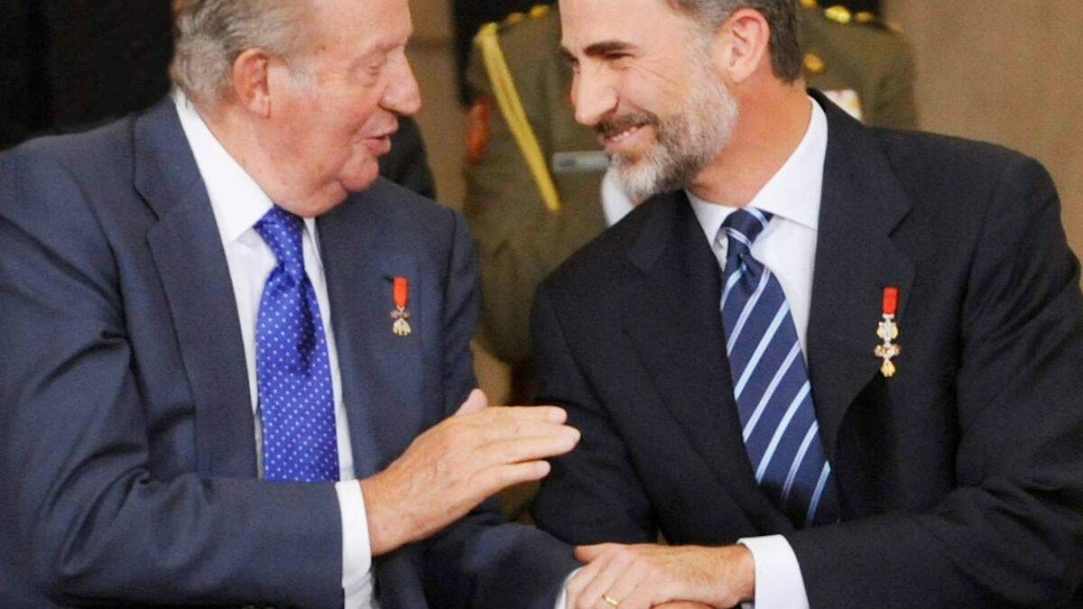 "Ahora hay dos familias reales en España": 'Point de Vue' analiza la complicada situación familiar de Felipe VI 