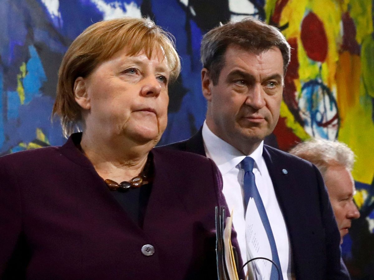 Foto: La canciller alemana, Angela Merkel, junto al líder del estado de Bavaria, Markus Soeder. (Reuters)