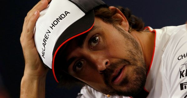 Foto: Fernando Alonso durante los pasados test en Barcelona. (Reuters)