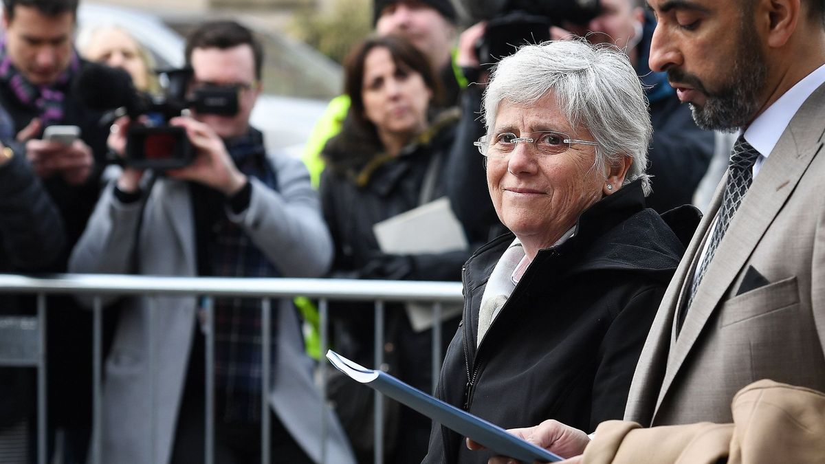 Clara Ponsatí, en libertad bajo fianza hasta que Escocia resuelva su extradición