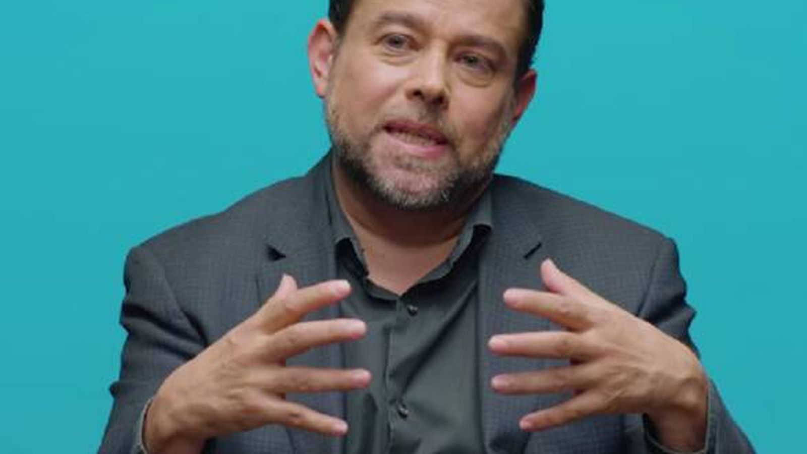 Jesús Ramírez-Bermúdez, experto en neuropsiquiatría: "Si un recuerdo sobrevive a una noche, ya está en el ámbito de la memoria a largo plazo"