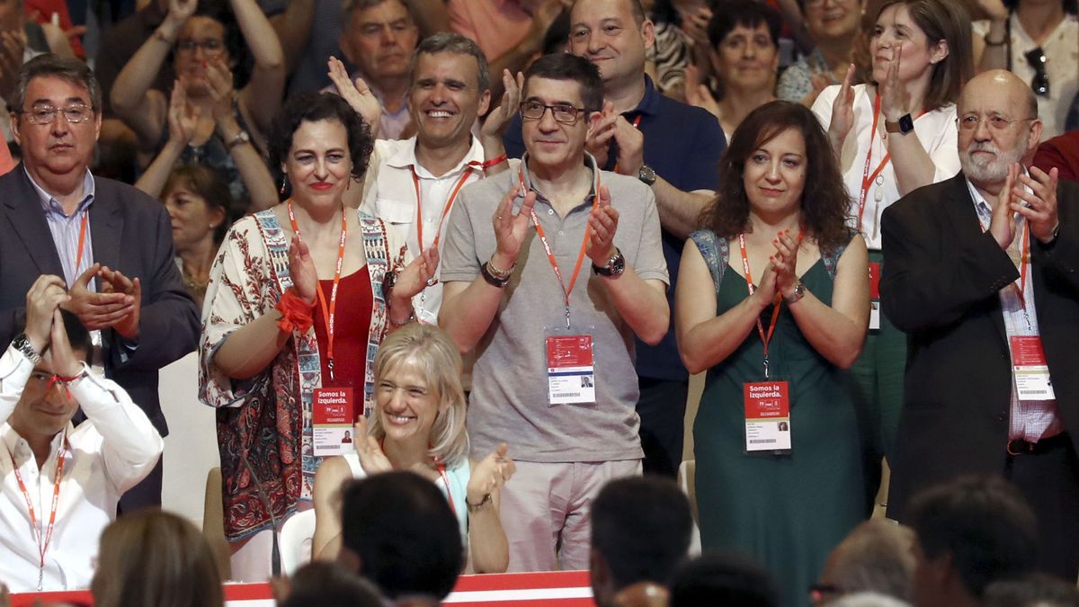 El presidente del CIS deja su cargo en la cúpula del PSOE tras la presión y la polémica 