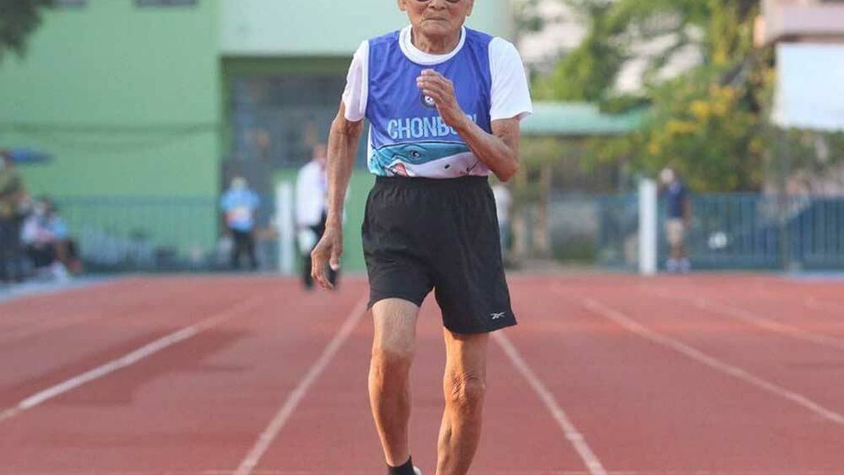 Sawang Janpram, el tailandés de 102 años que arrasa en las competiciones atléticas
