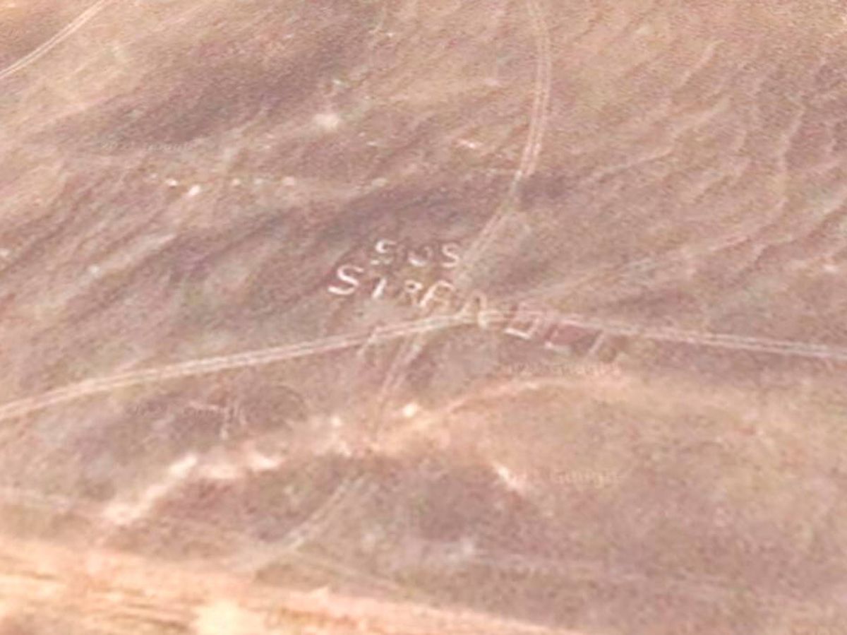 Foto: El mensaje de auxilio ocupa más de 50 metros de longitud (Google Earth)