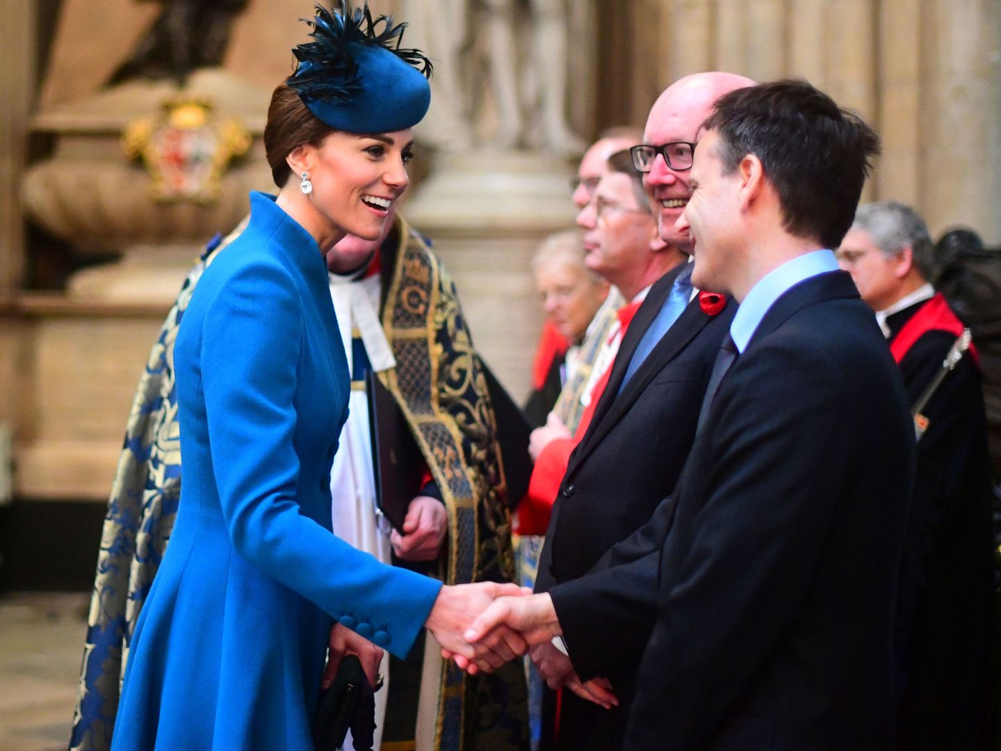 Kate saludando a su llegada. (Reuters)