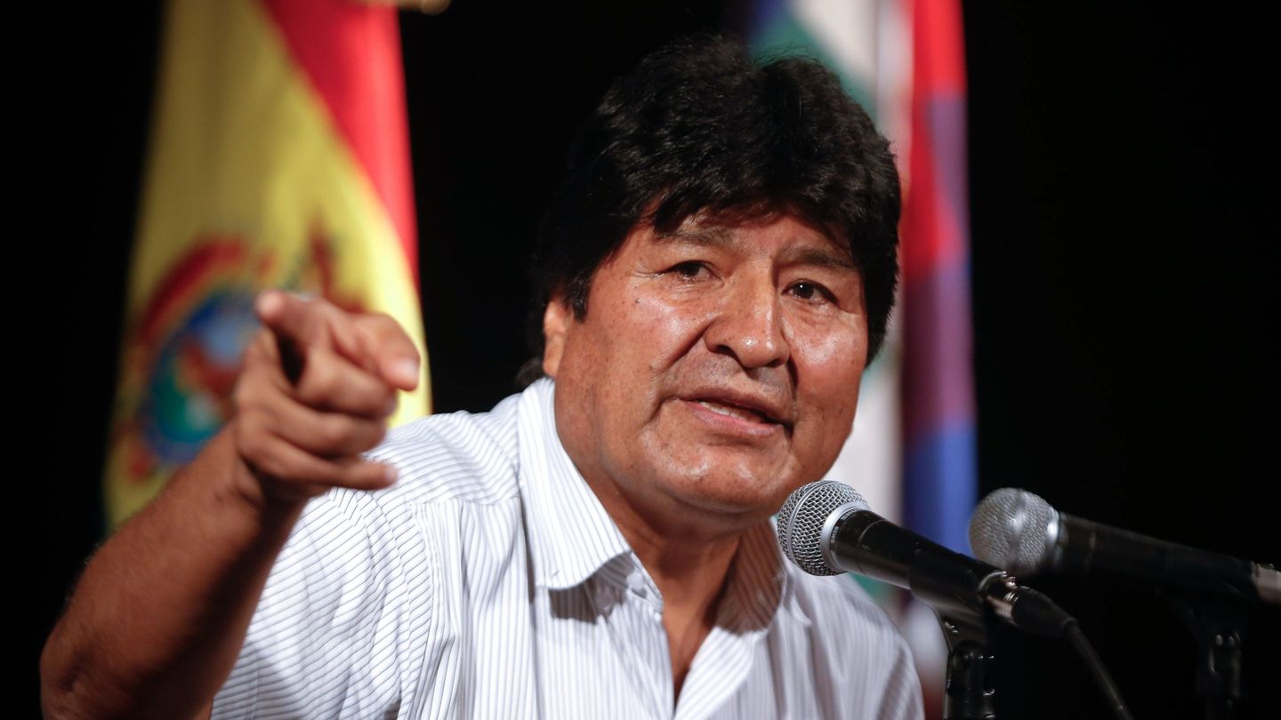 El expresidente de Bolivia Evo Morales durante una rueda de prensa en Buenos Aires. (EFE)